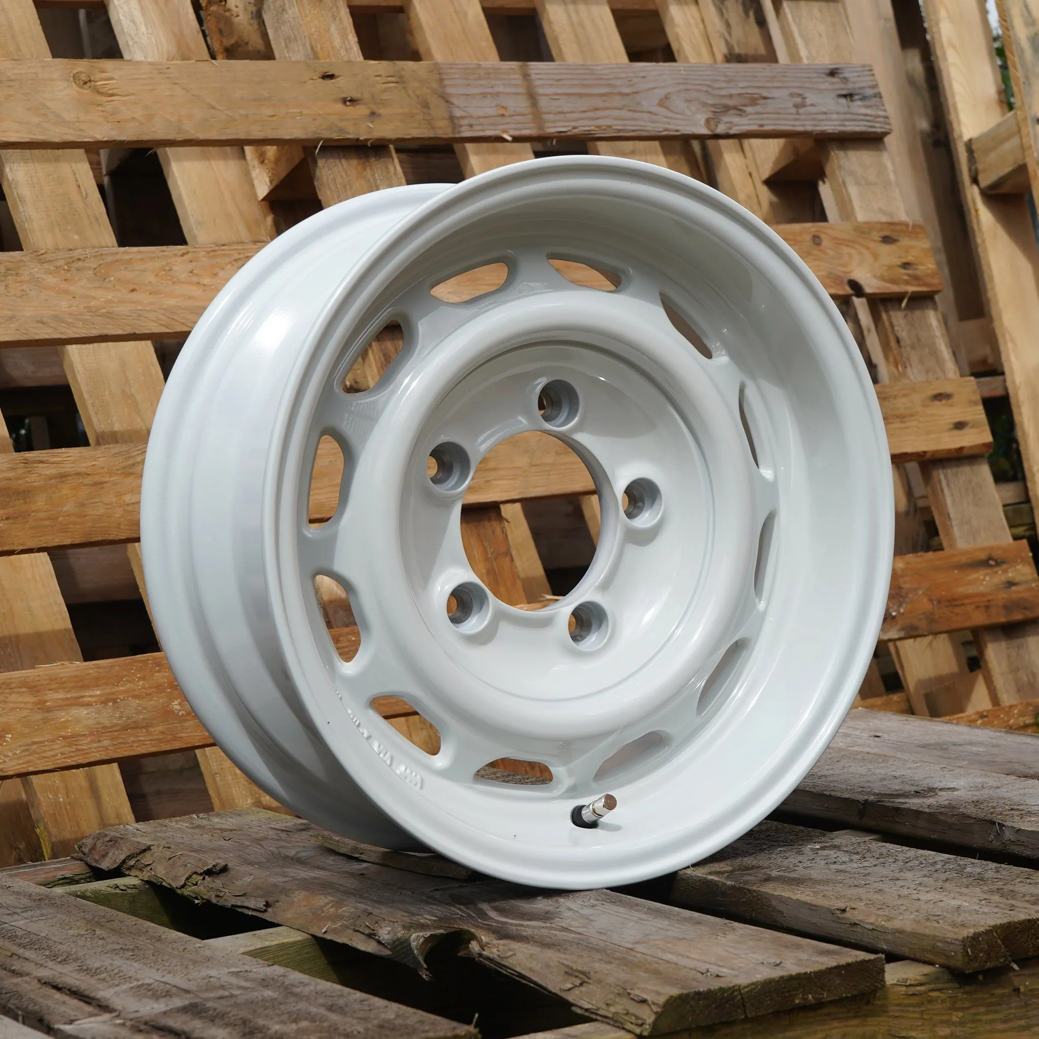 APIO WILDBOAR Ventura 15" Wheel Package for Suzuki Jimny (2018 )