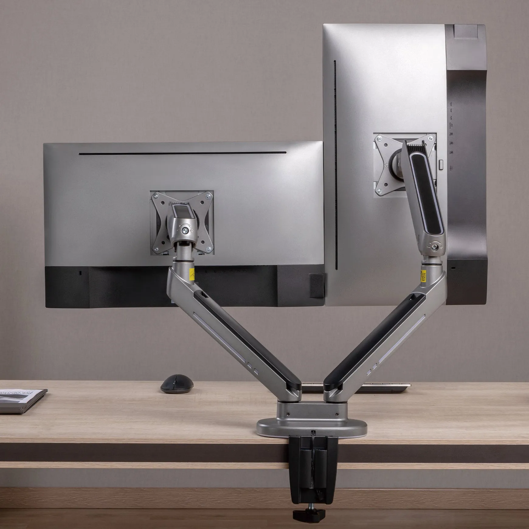 Desky Dual LED Monitor Arm