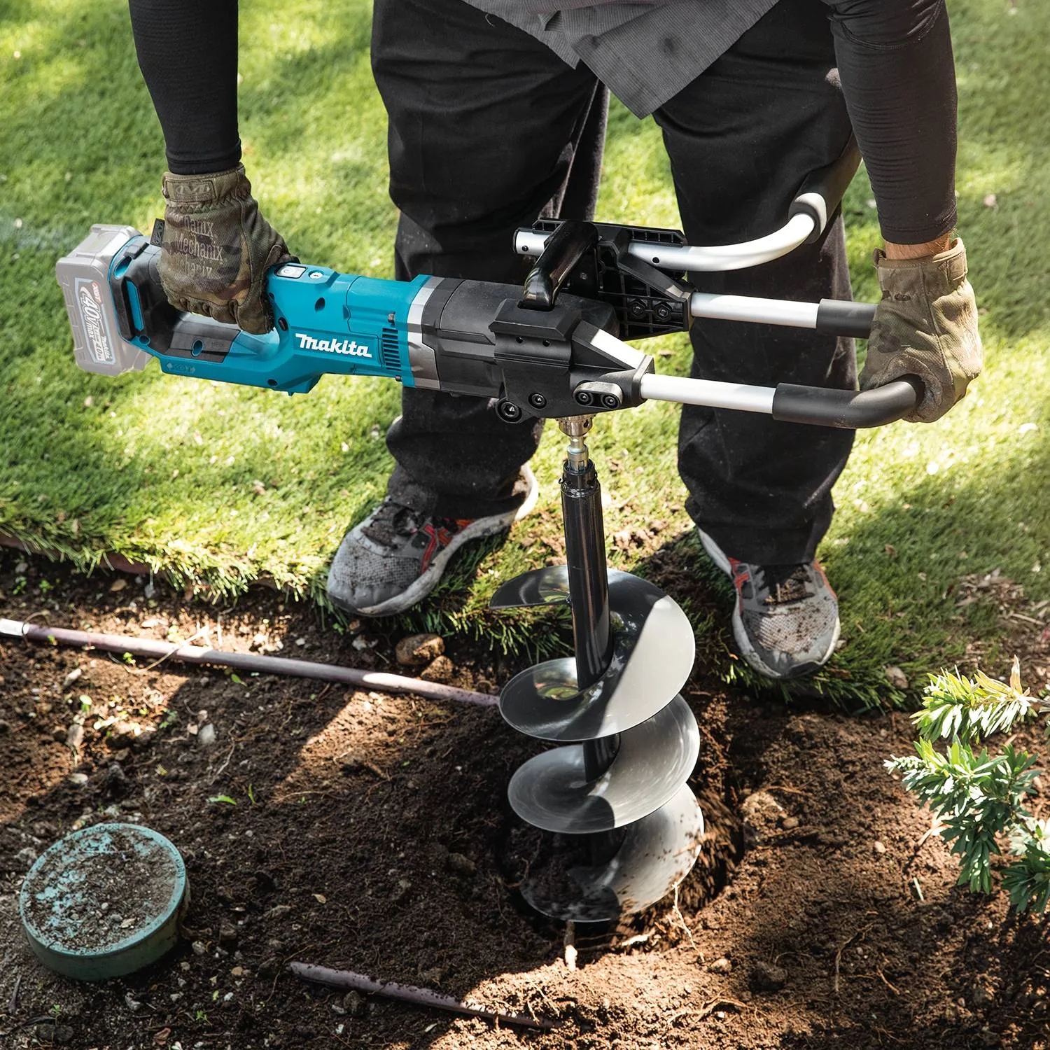 Makita GGD01Z 40V MAX XGT Brushless Cordless Earth Auger - Bare Tool