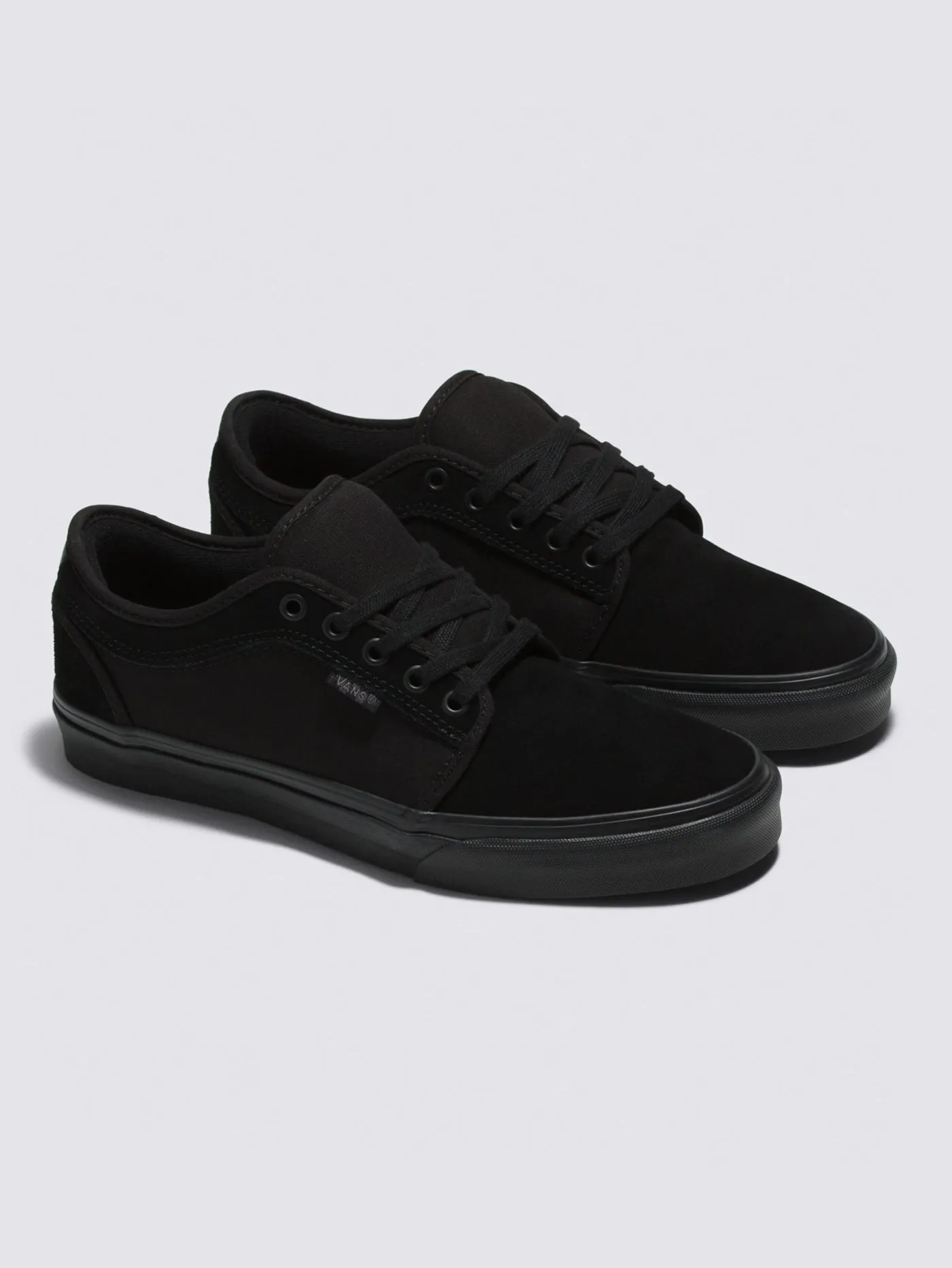 Skate Chukka Low Blackout Shoes