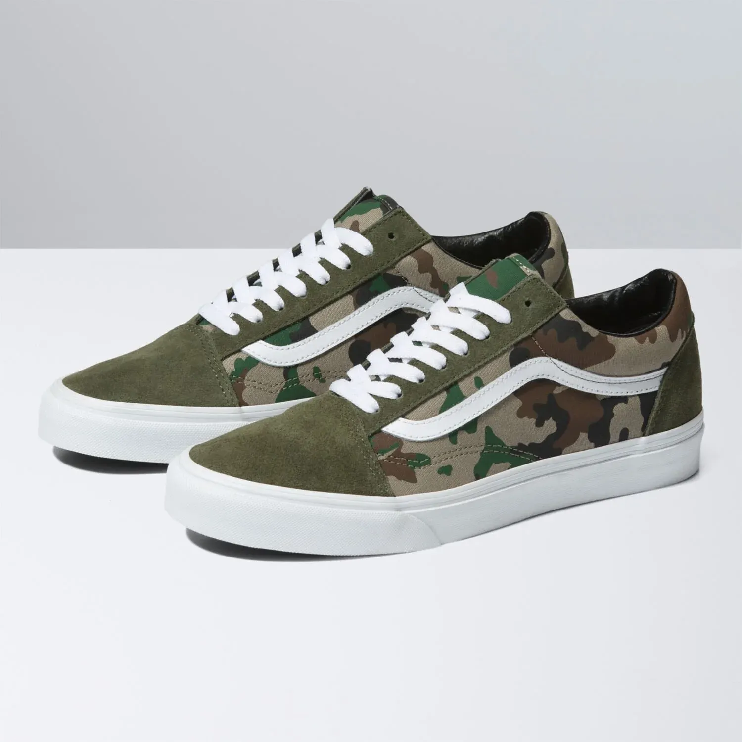 Vans Unisex Hibiscus Check Old Skool Shoes - Olive / White / Camo